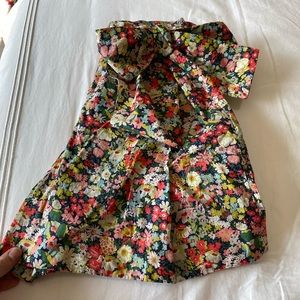 Highly waisted floral shorts